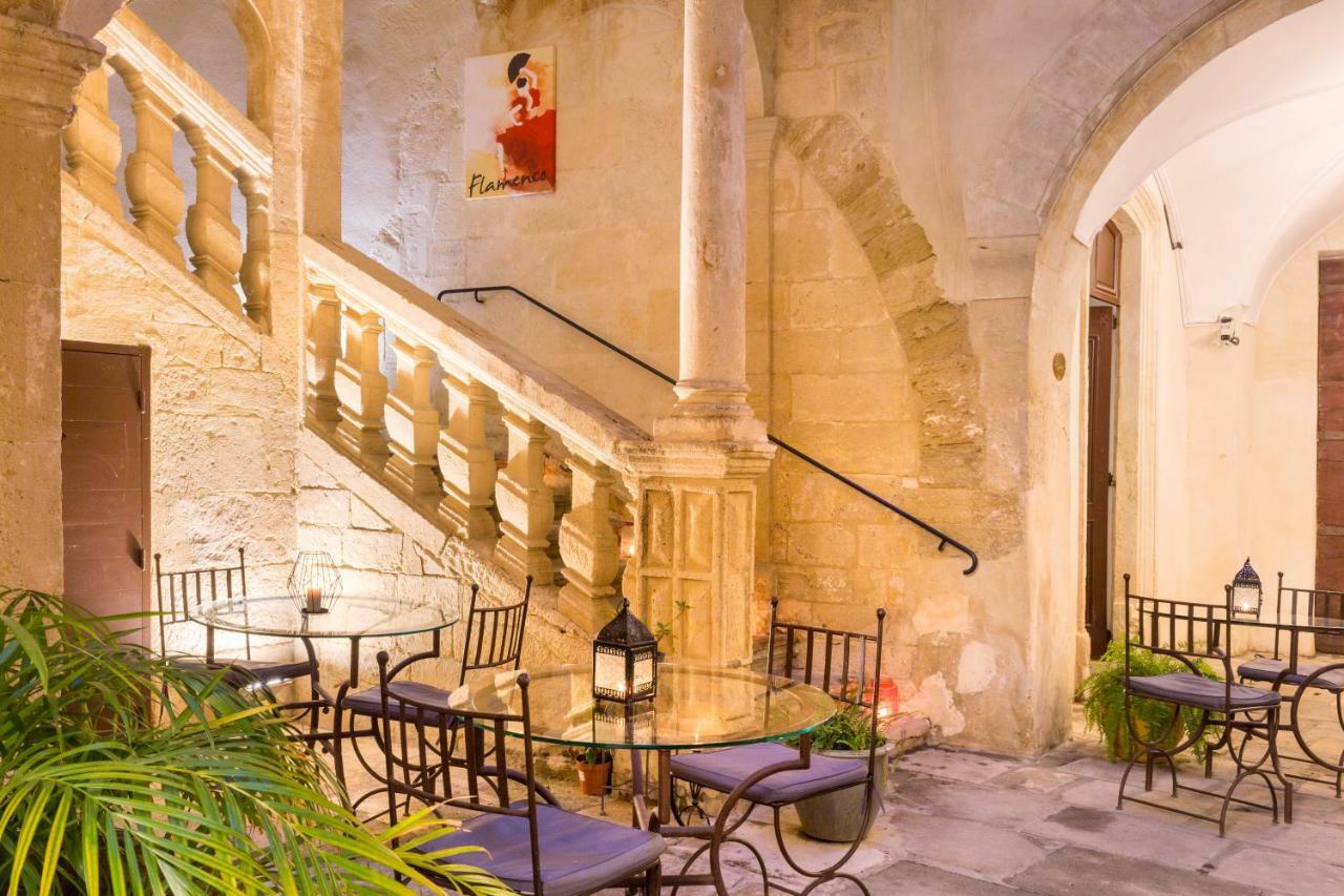 Best Western Marquis de la Baume Nîmes Exterior foto